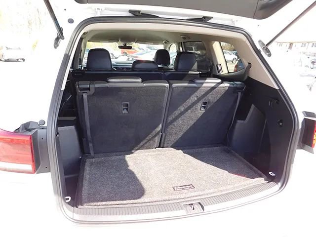 Used 2022 Volkswagen Atlas SE image 8