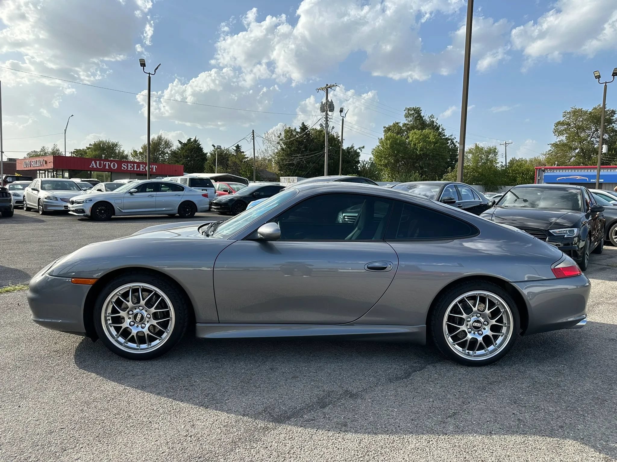 Used 2004 Porsche 911 GT3 RS image 30