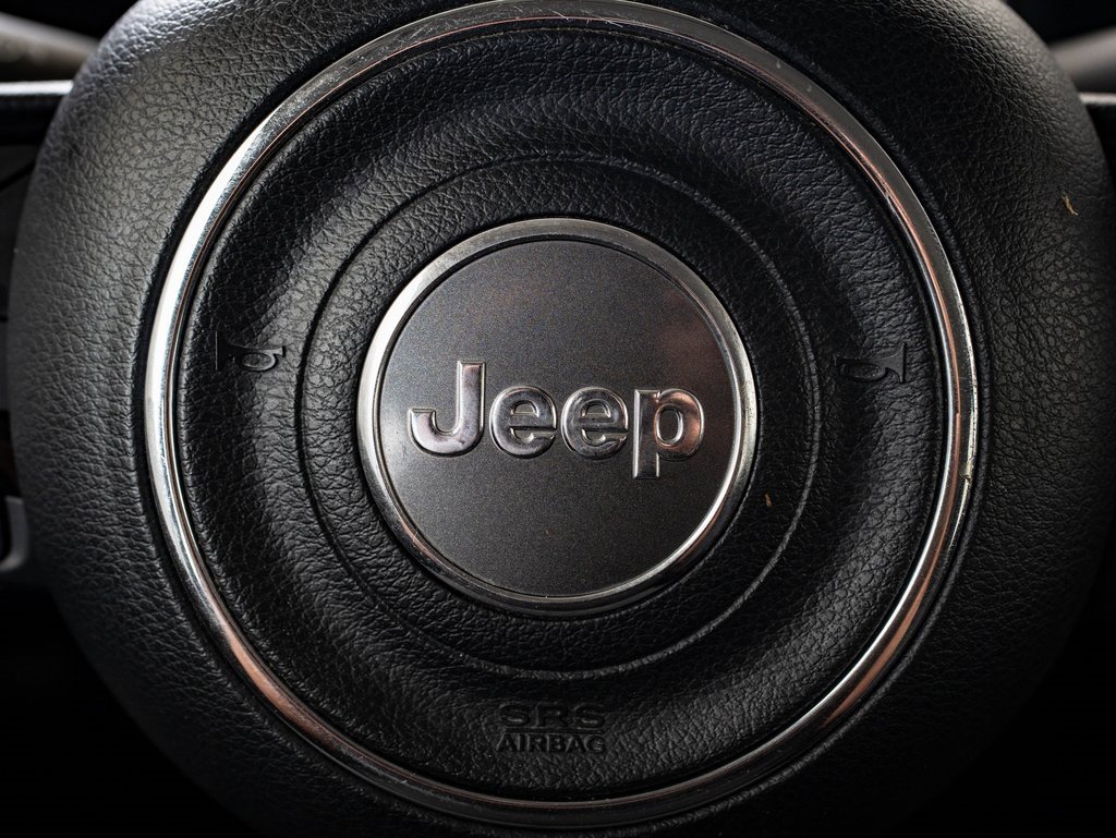 Used 2022 Jeep Renegade Trailhawk image 26