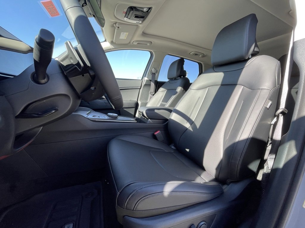 New 2026 Kia Sportage EX w/ EX Panoramic Sunroof Package image 21