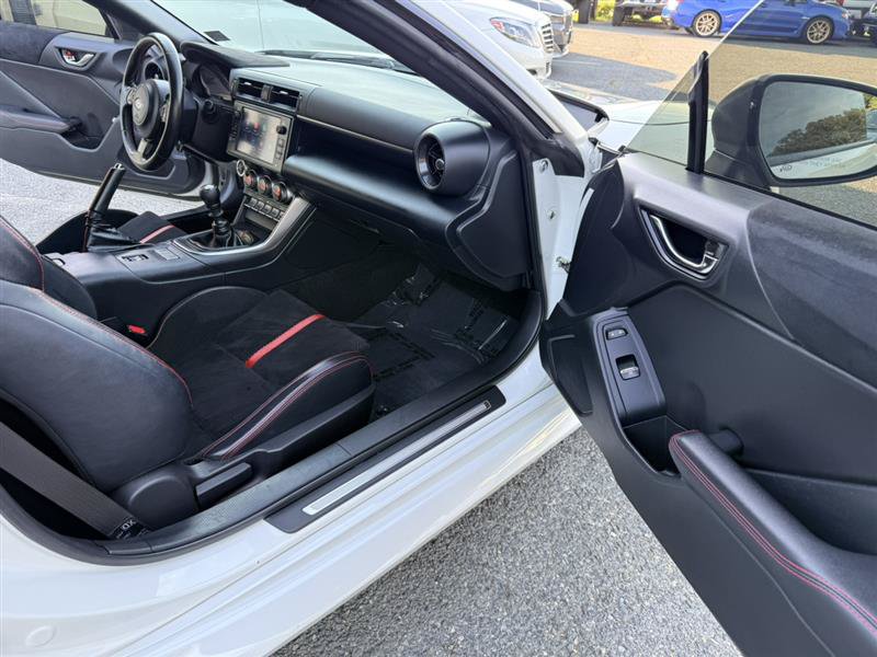 Used 2022 Subaru BRZ Limited RWD image 10