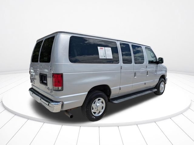 Used 2014 Ford E-350 and Econoline 350 XLT RWD image 4