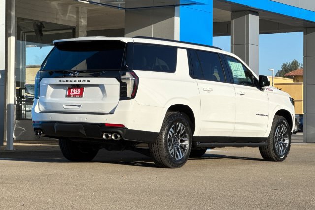 New 2027 Chevrolet Suburban Z71 w/ Z71 Off-Road Package AWD/4WD image 6