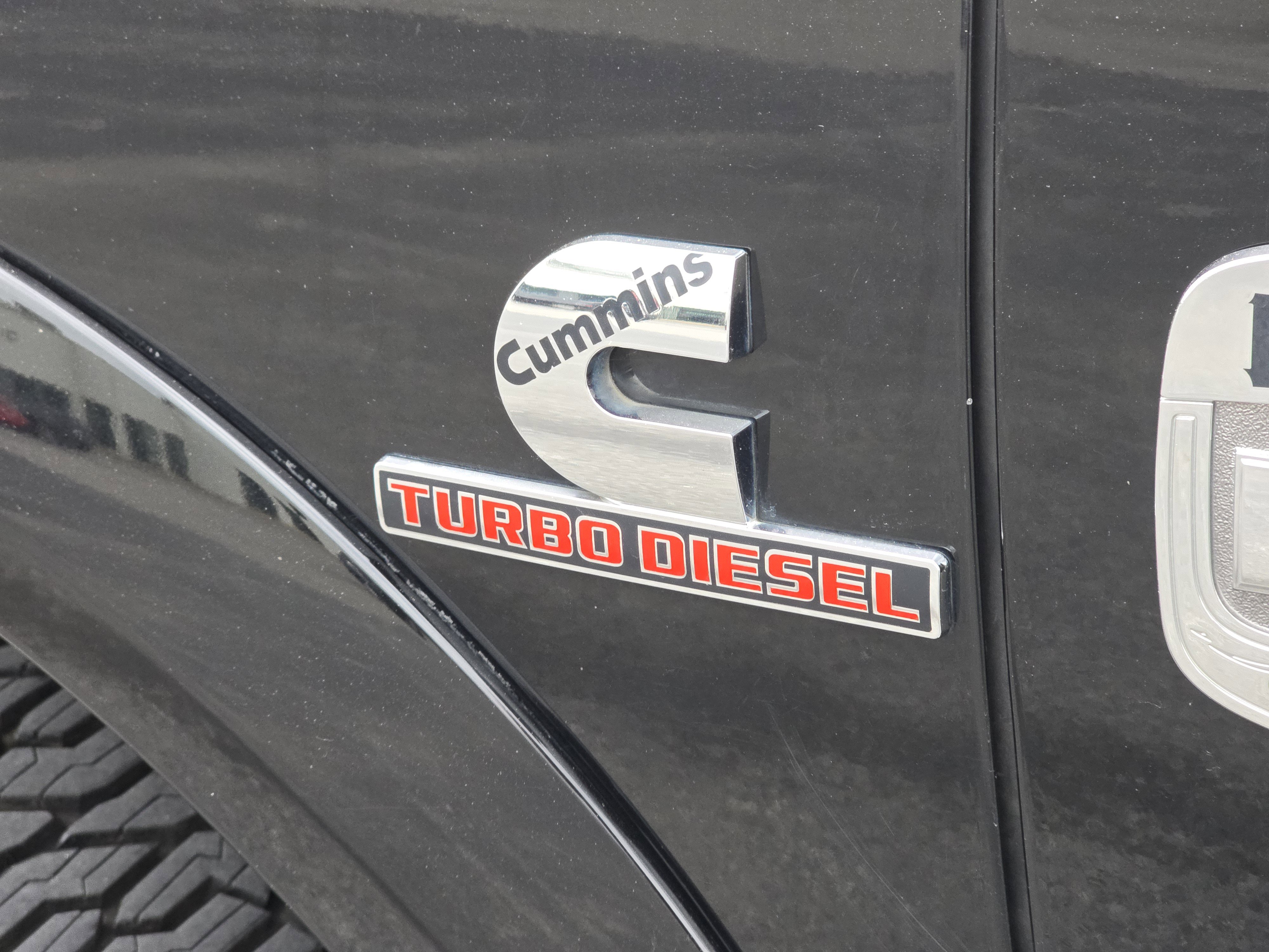 Used 2014 RAM 2500 Longhorn w/ Convenience Group AWD/4WD image 24