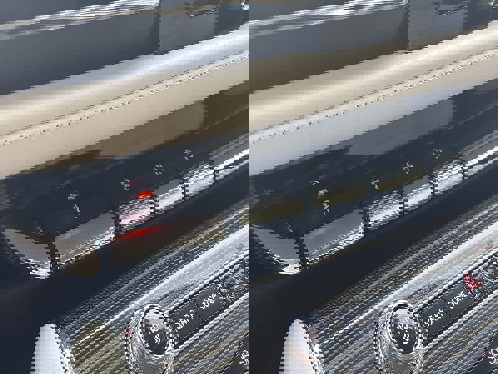 Used 2022 Lincoln Aviator Black Label w/ Dynamic Handling Package image 29