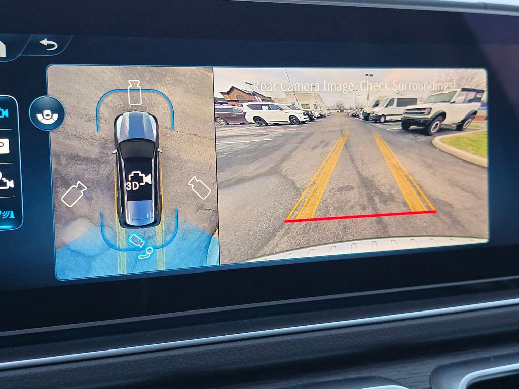New 2026 Mercedes-Benz GLS 450 4MATIC image 30