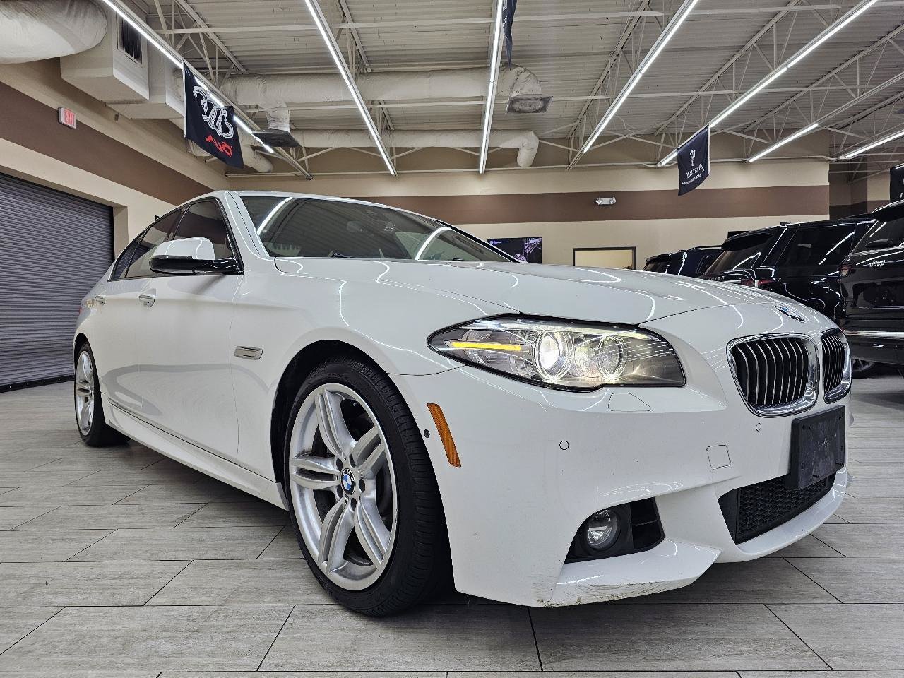 Used 2016 BMW 535i Sedan RWD image 4