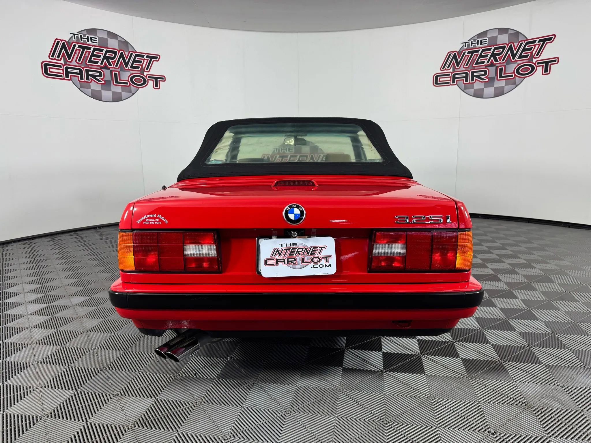Used 1991 BMW 325i Convertible RWD image 16