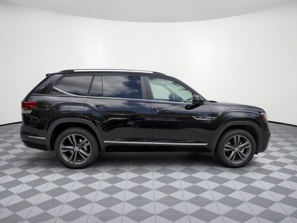 Used 2022 Volkswagen Atlas SEL R-Line AWD/4WD image 8