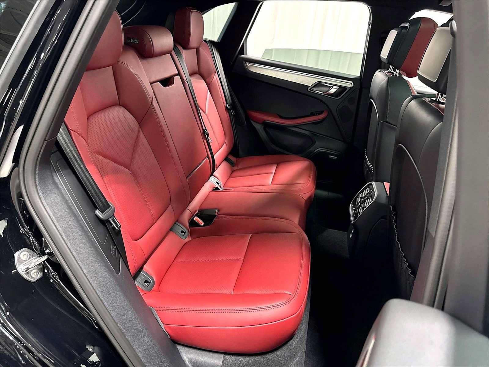 New 2026 Porsche Macan S AWD/4WD image 30