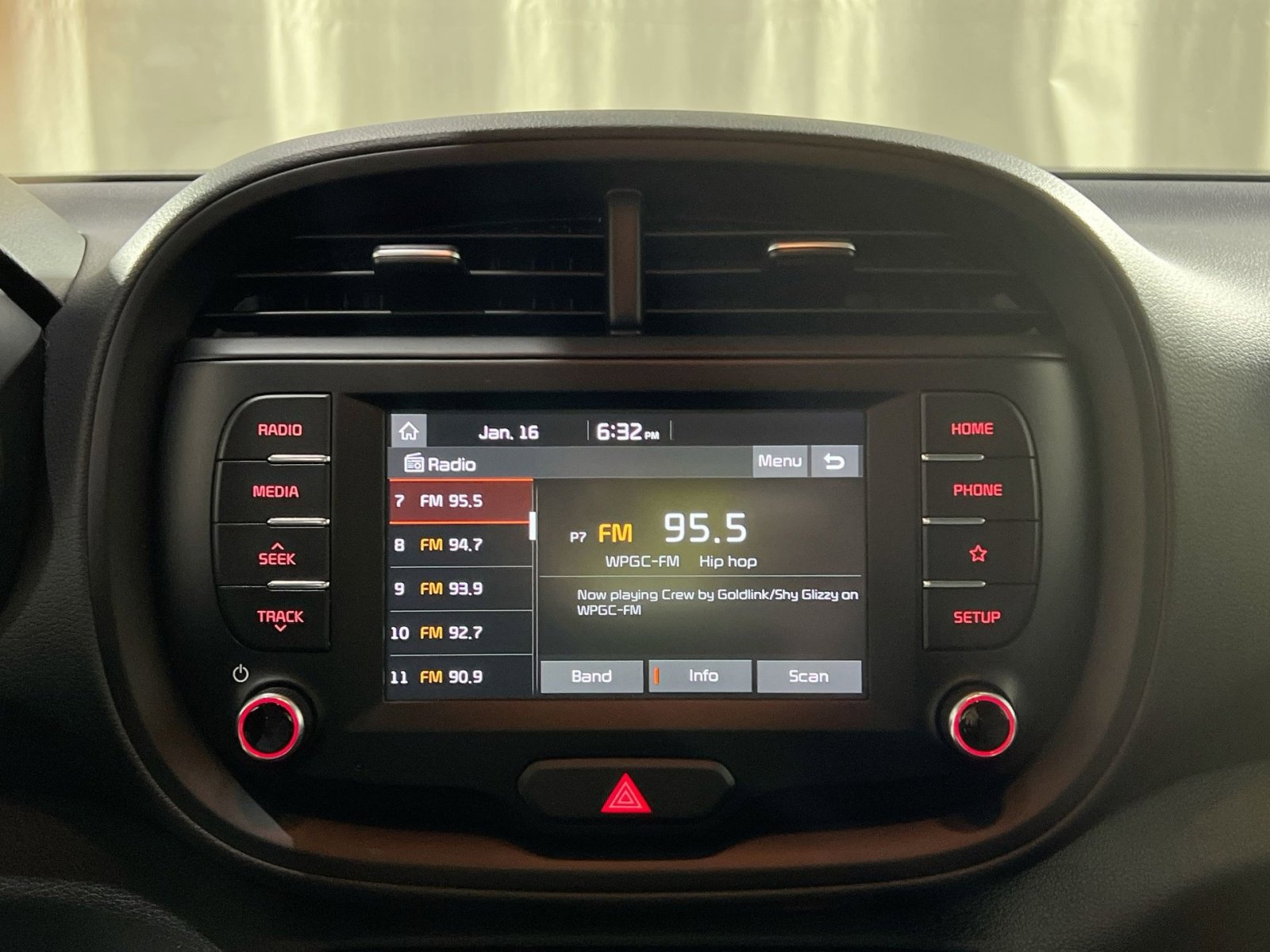 Used 2021 Kia Soul S image 16