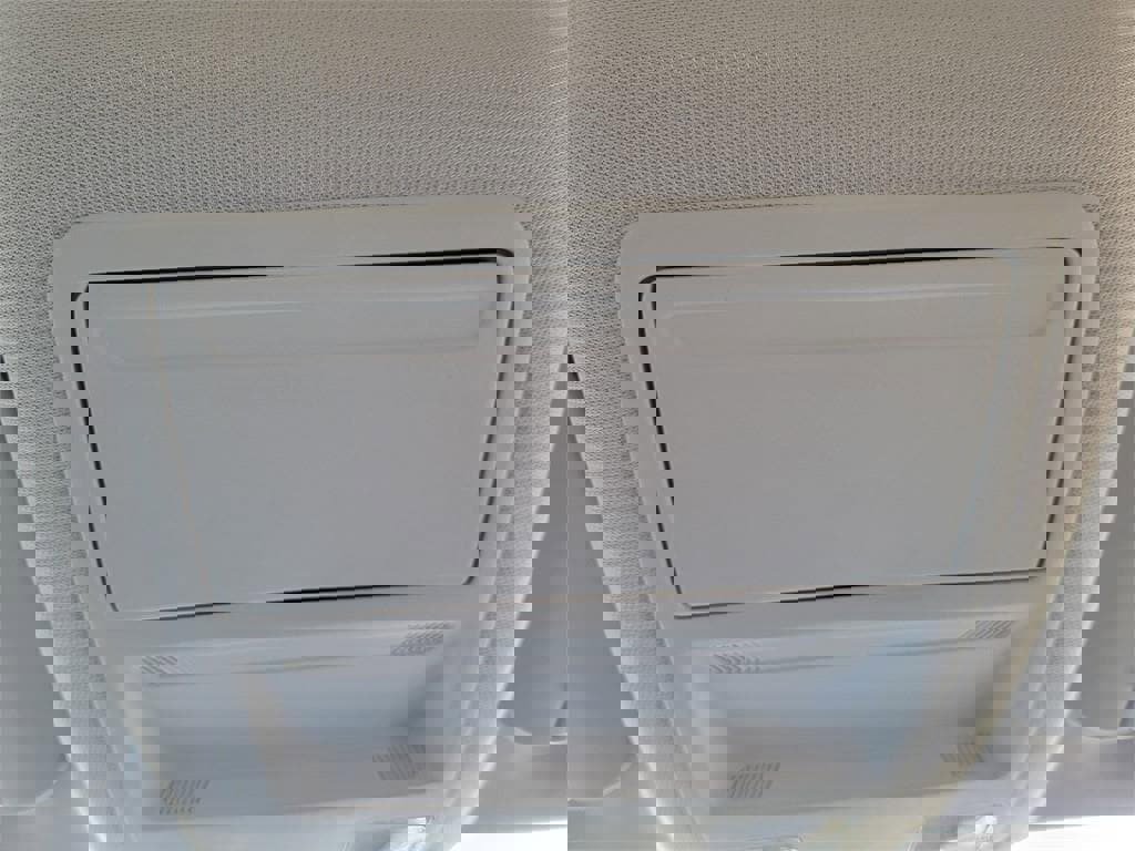 New 2024 Ford Escape SE image 42