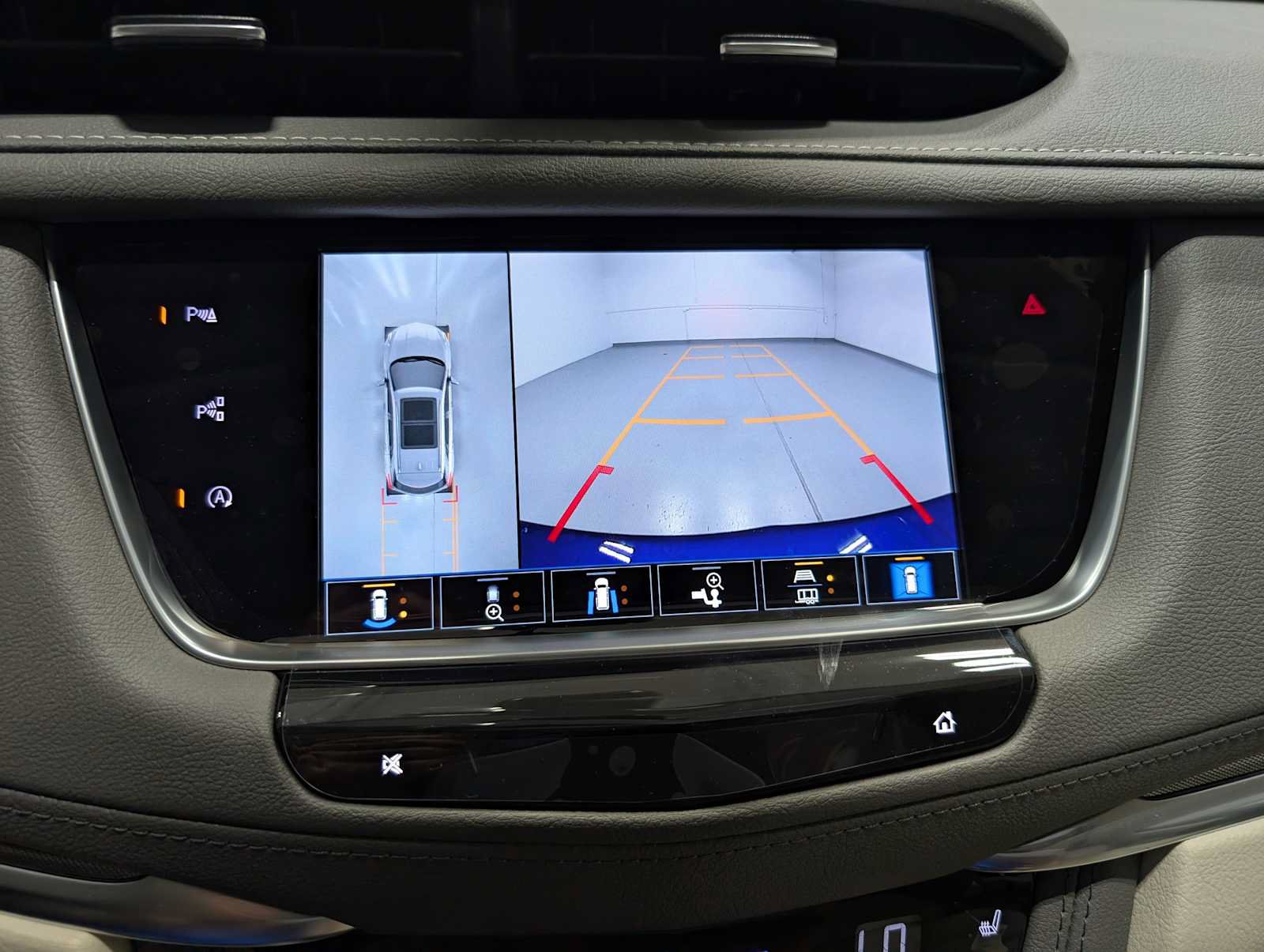New 2026 Cadillac XT5 Premium Luxury w/ Driver Assist Package AWD/4WD image 31