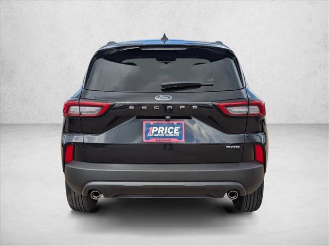 Used 2025 Ford Escape ST-Line image 6