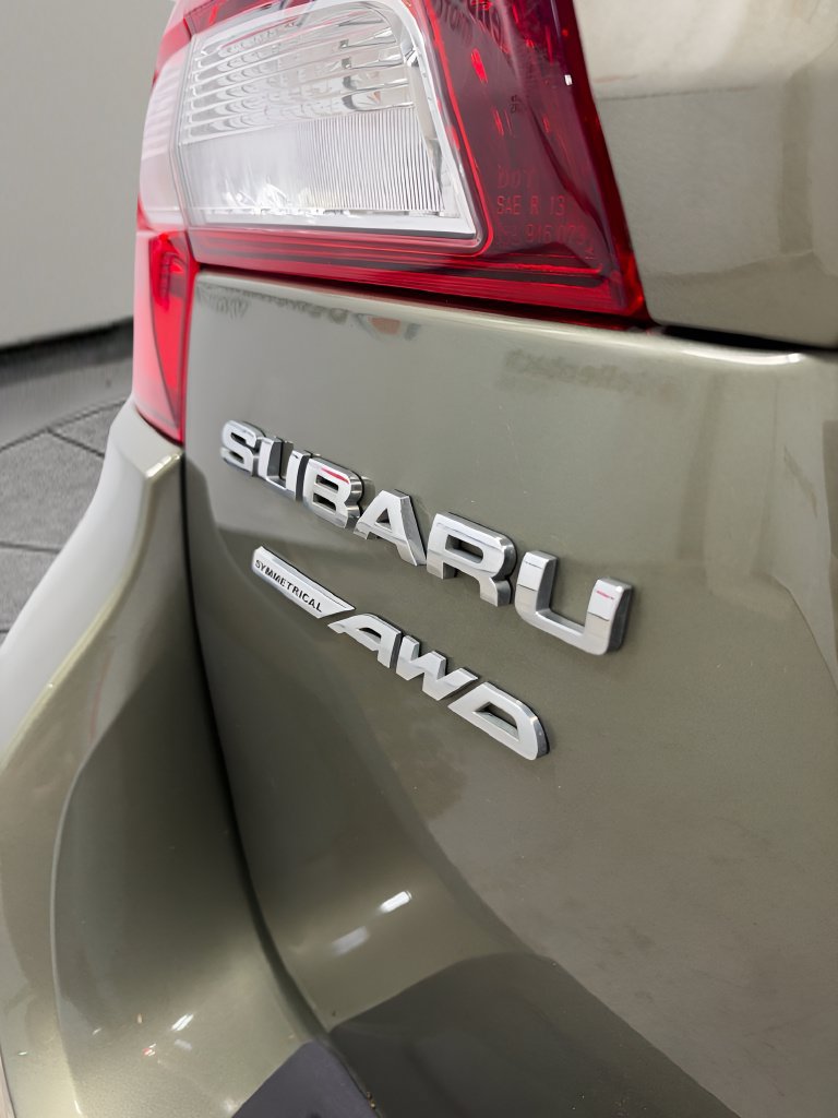Used 2017 Subaru Outback 3.6R Limited AWD/4WD image 20