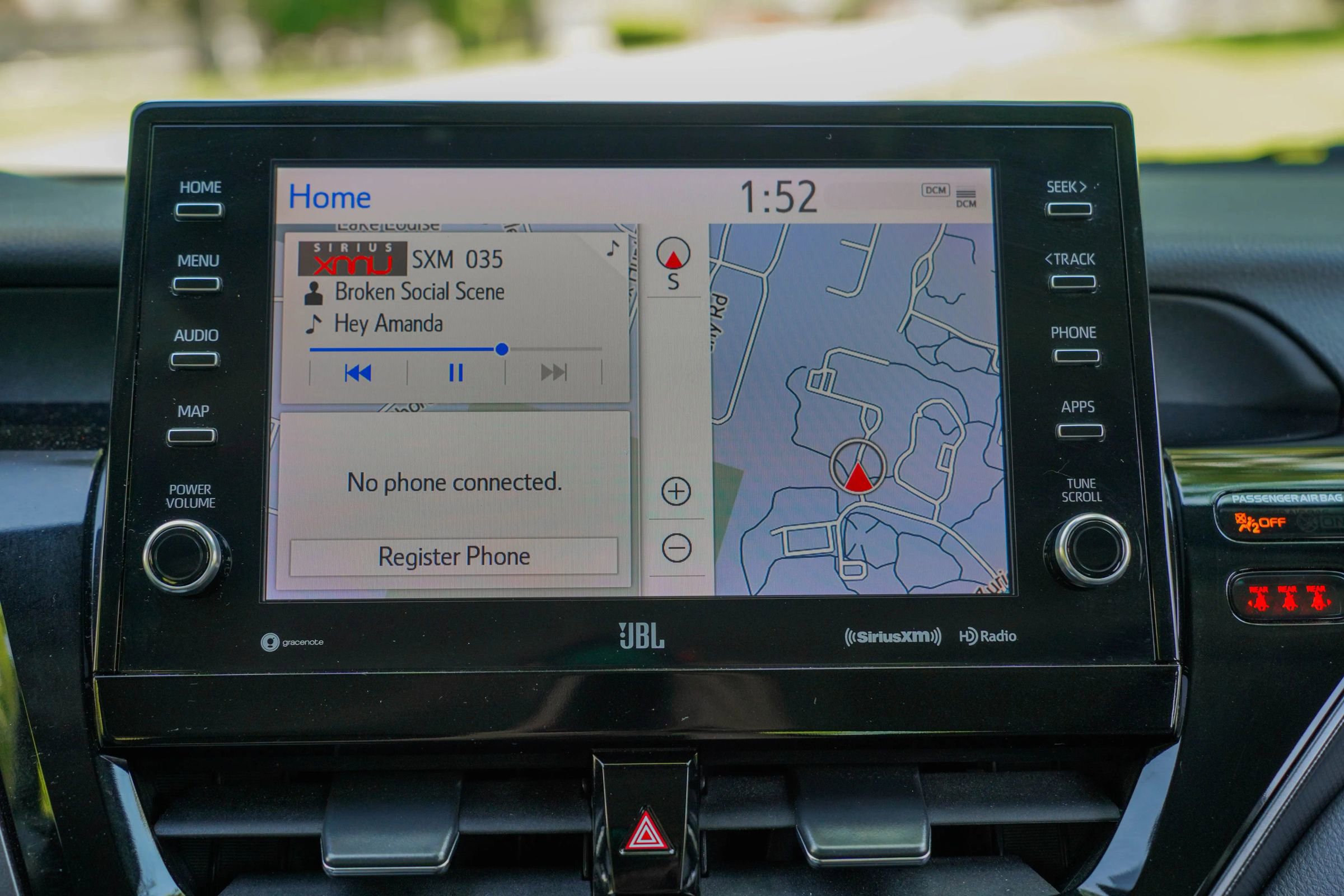 Used 2022 Toyota Camry XSE w/ Navigation Upgrade Package FWD image 16
