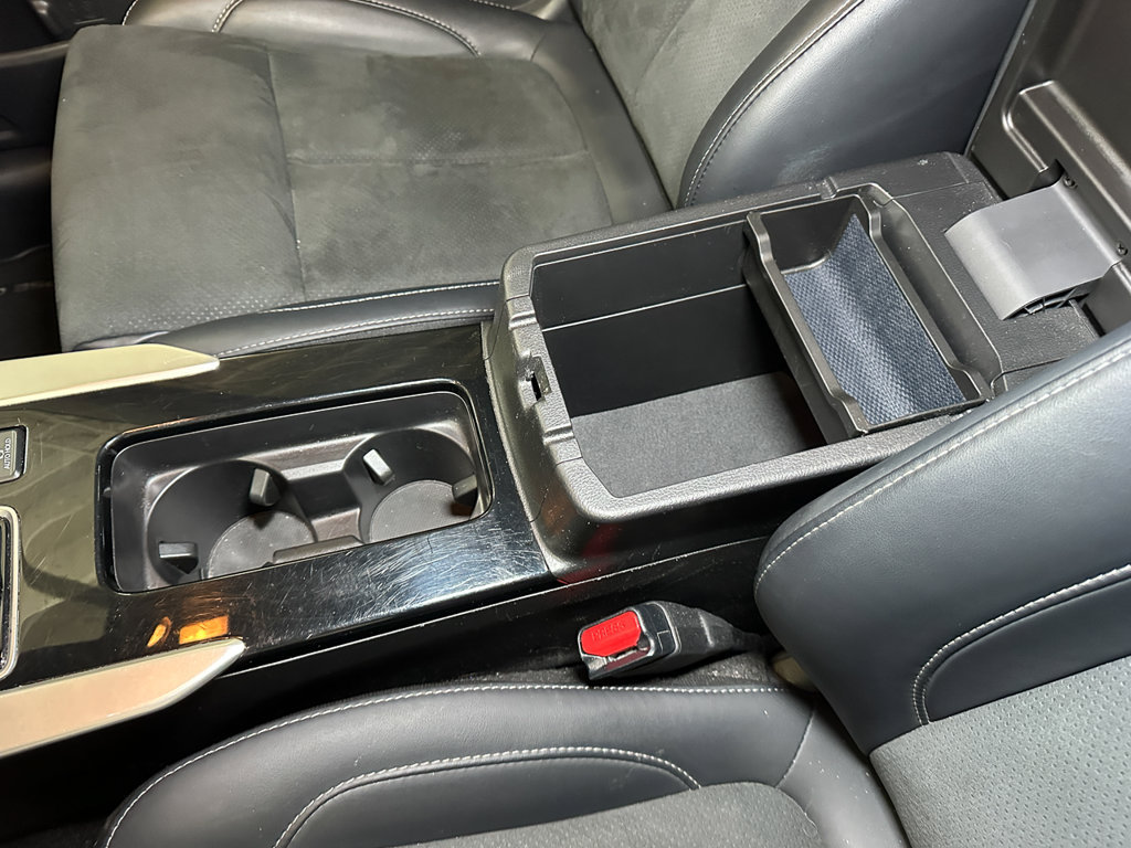 Used 2025 Mitsubishi Eclipse Cross AWD image 34