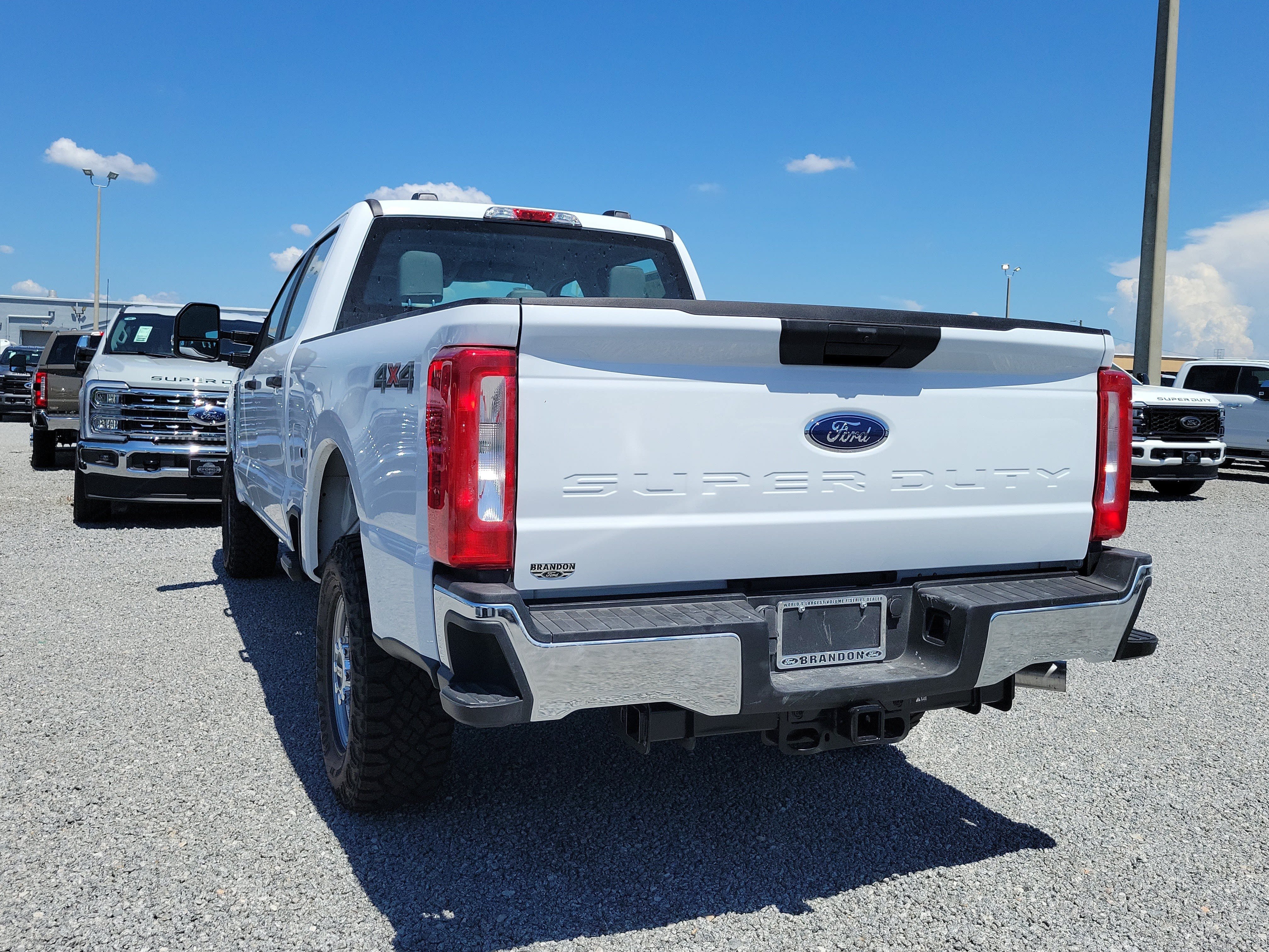 New 2026 Ford F250 XL w/ XL Off-Road Package AWD/4WD image 7