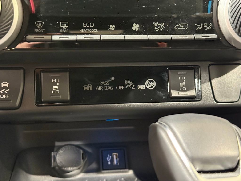 Certified 2025 Toyota RAV4 XSE w/ Weather Package image 30