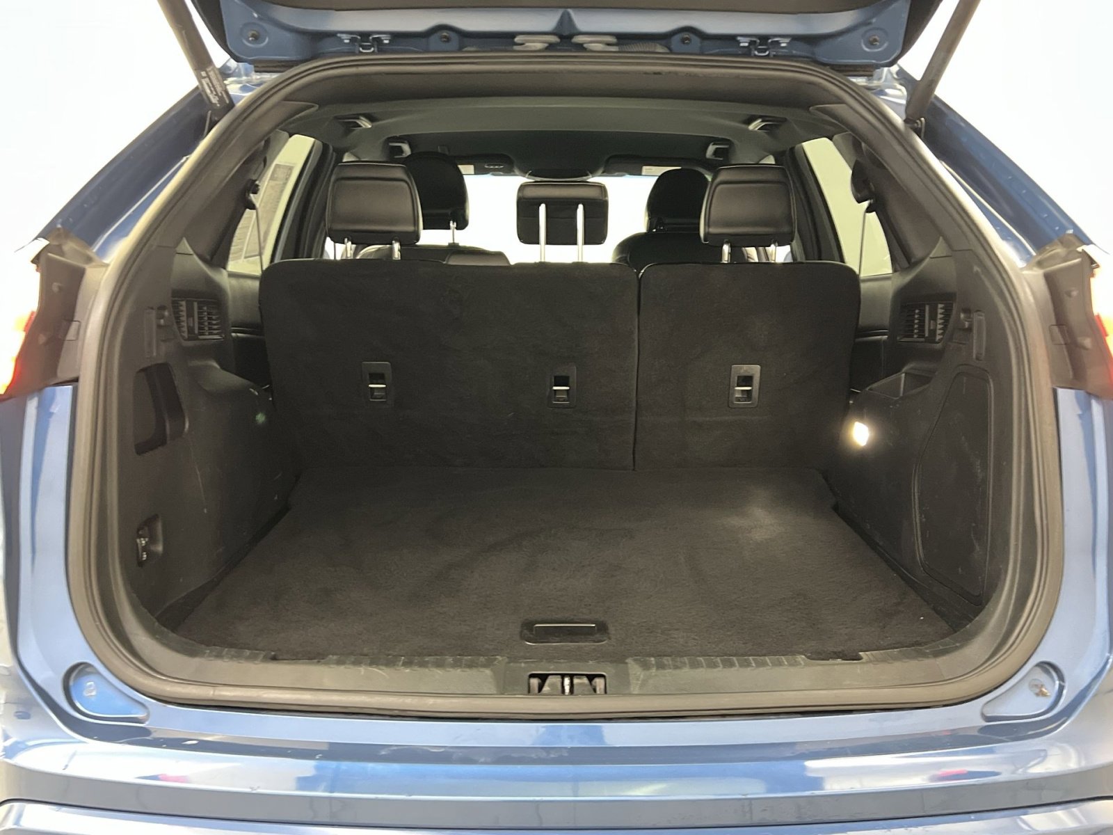 Used 2019 Ford Edge ST w/ Convenience Package image 24