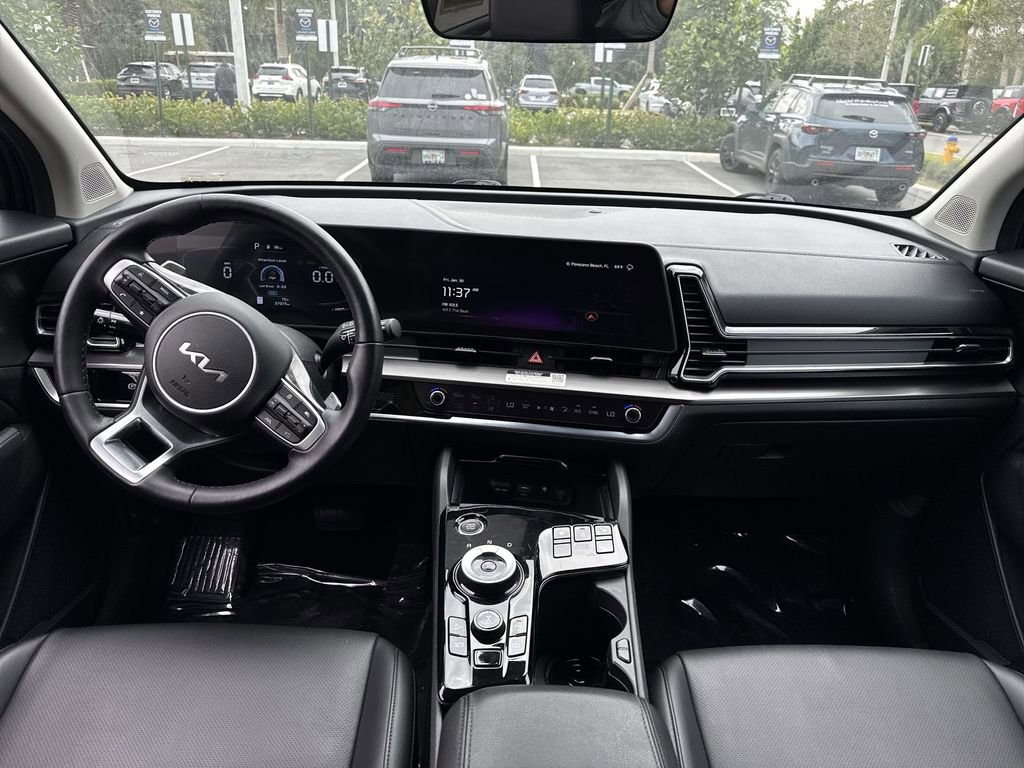 Used 2023 Kia Sportage EX image 15