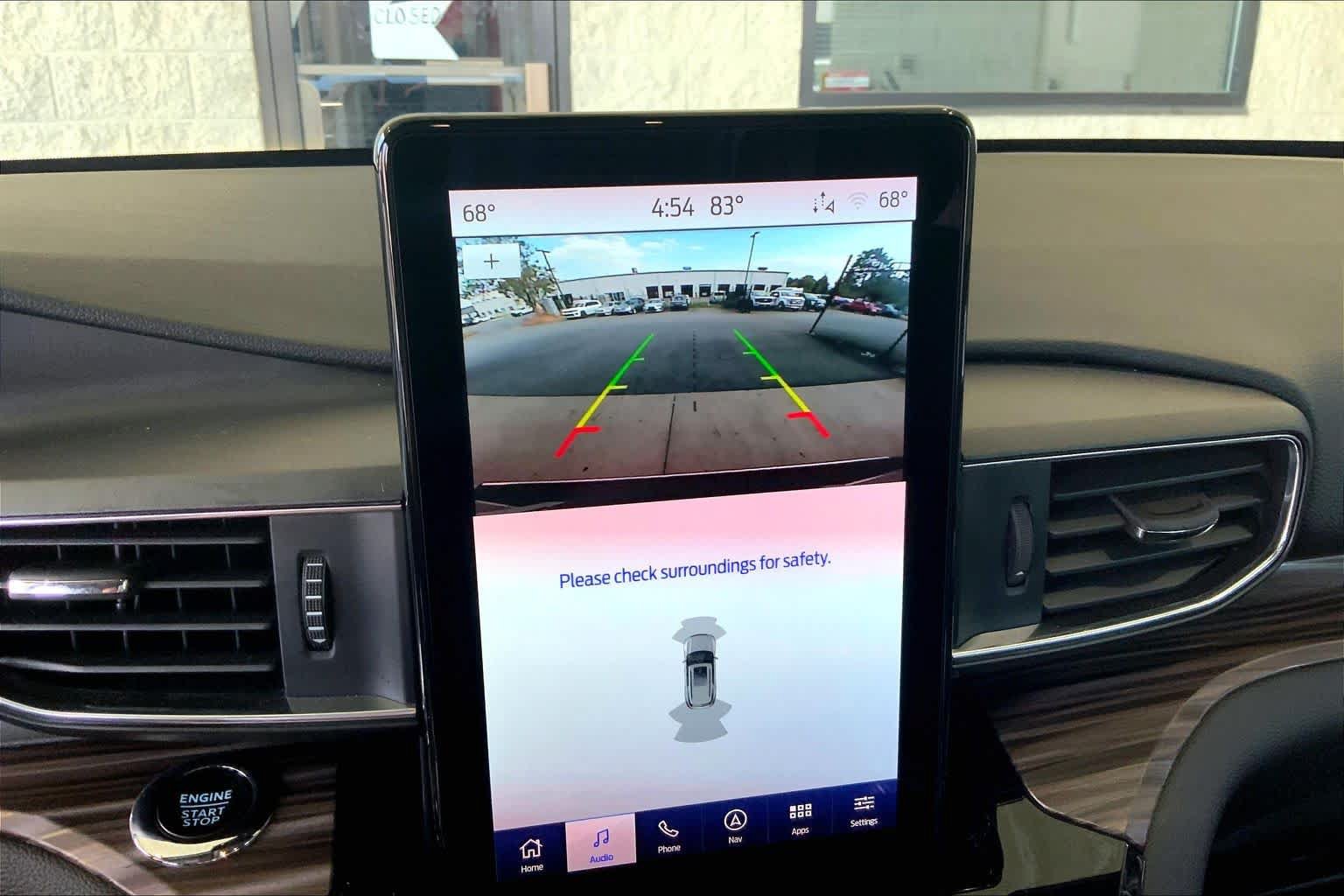 Used 2023 Ford Explorer Limited w/ Limited Technology Package RWD image 29