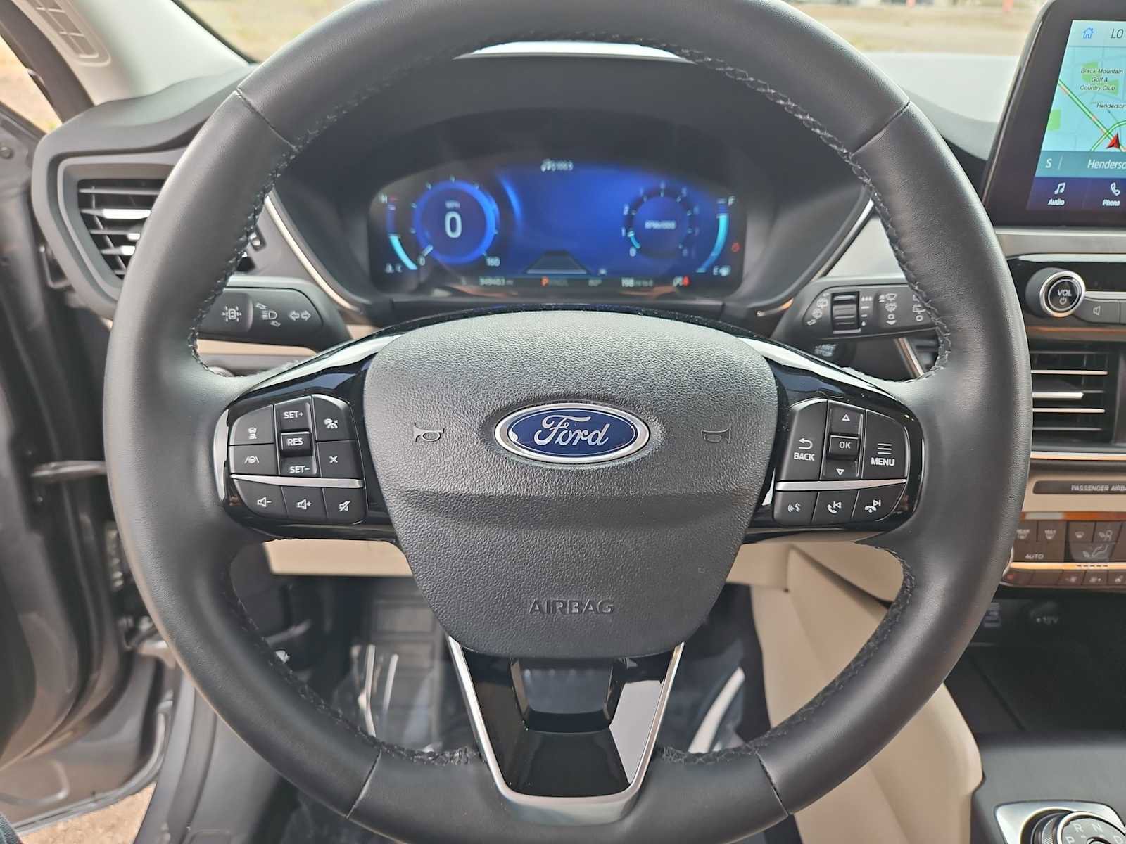 Used 2022 Ford Escape Titanium w/ Class II Trailer Tow Package AWD/4WD image 22