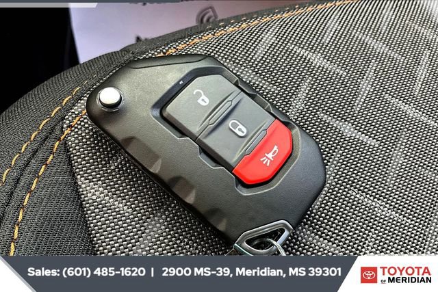 Used 2025 Jeep Gladiator Mojave image 9