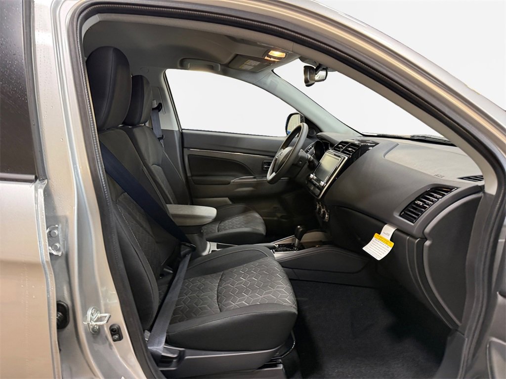 New 2026 Mitsubishi Outlander Sport ES image 24