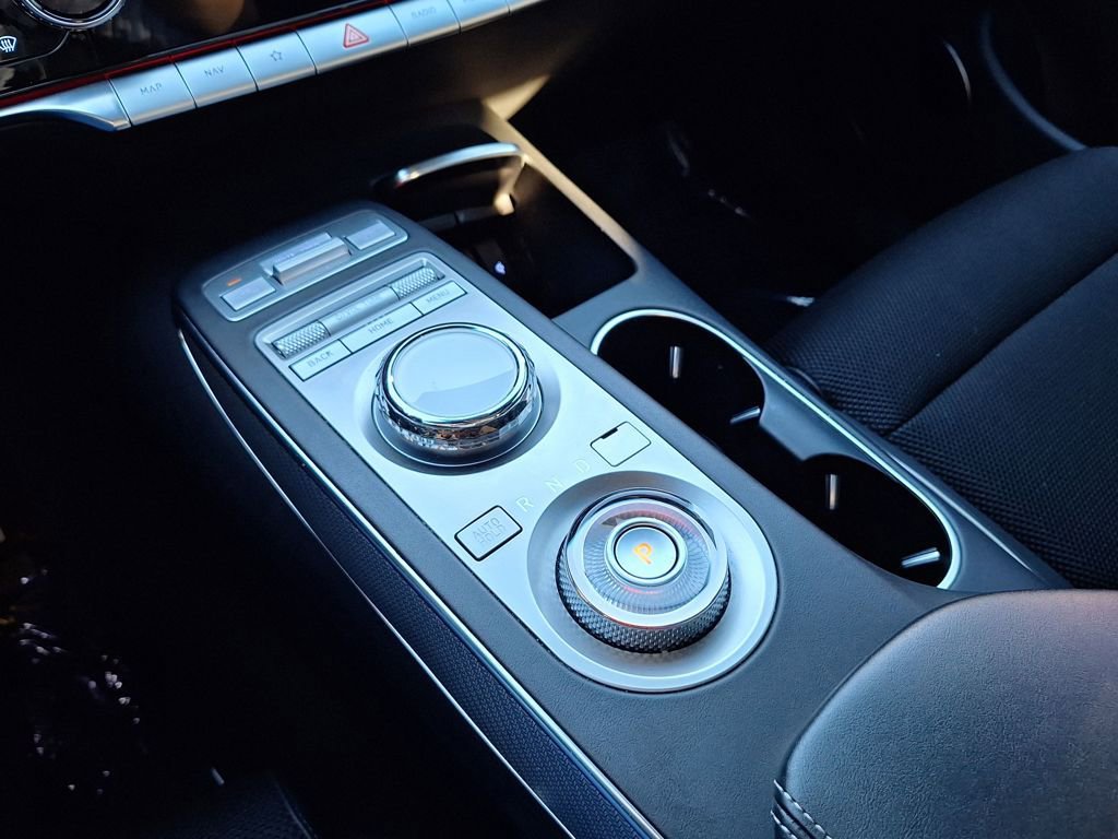 Used 2024 Genesis GV70 2.5T Sport Prestige w/ Sport Prestige Package image 26