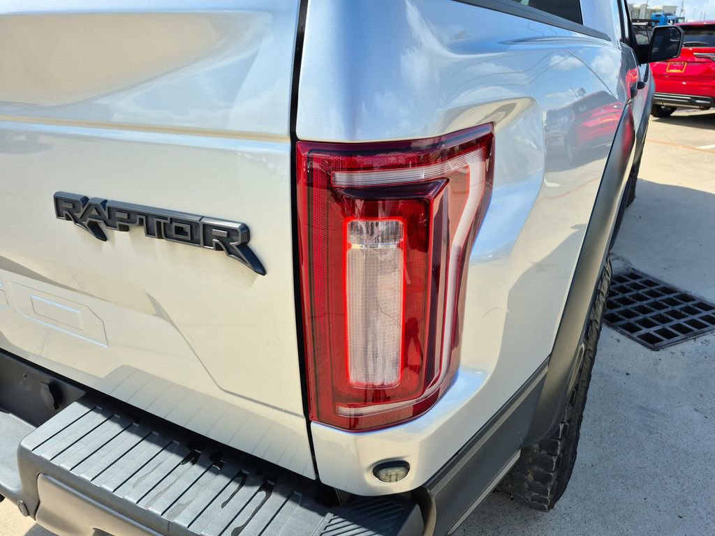 Used 2018 Ford F150 Raptor image 28