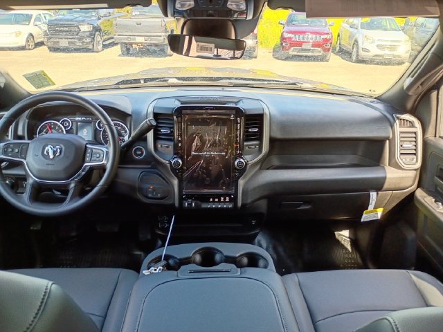 New 2026 RAM 2500 Tradesman AWD/4WD image 9