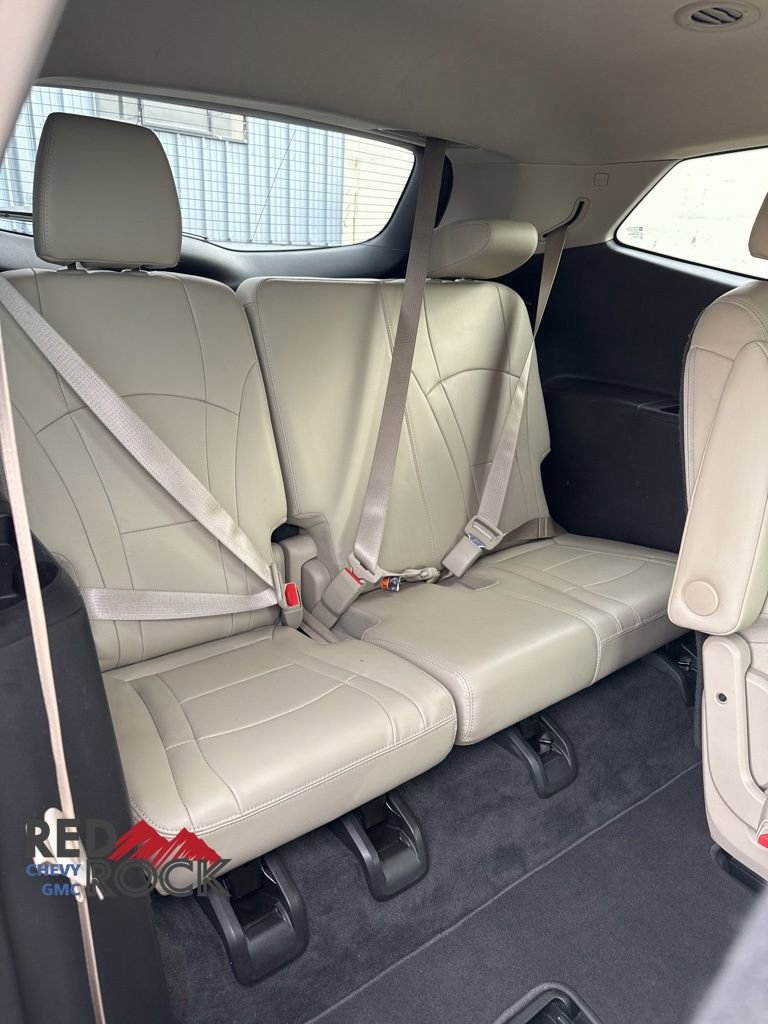 Used 2019 Buick Enclave Essence w/ LPO, Touring Package AWD/4WD image 14