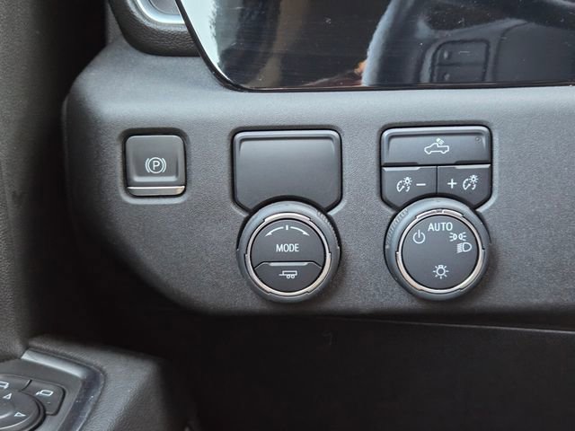 Used 2024 Chevrolet Silverado 1500 LT image 33