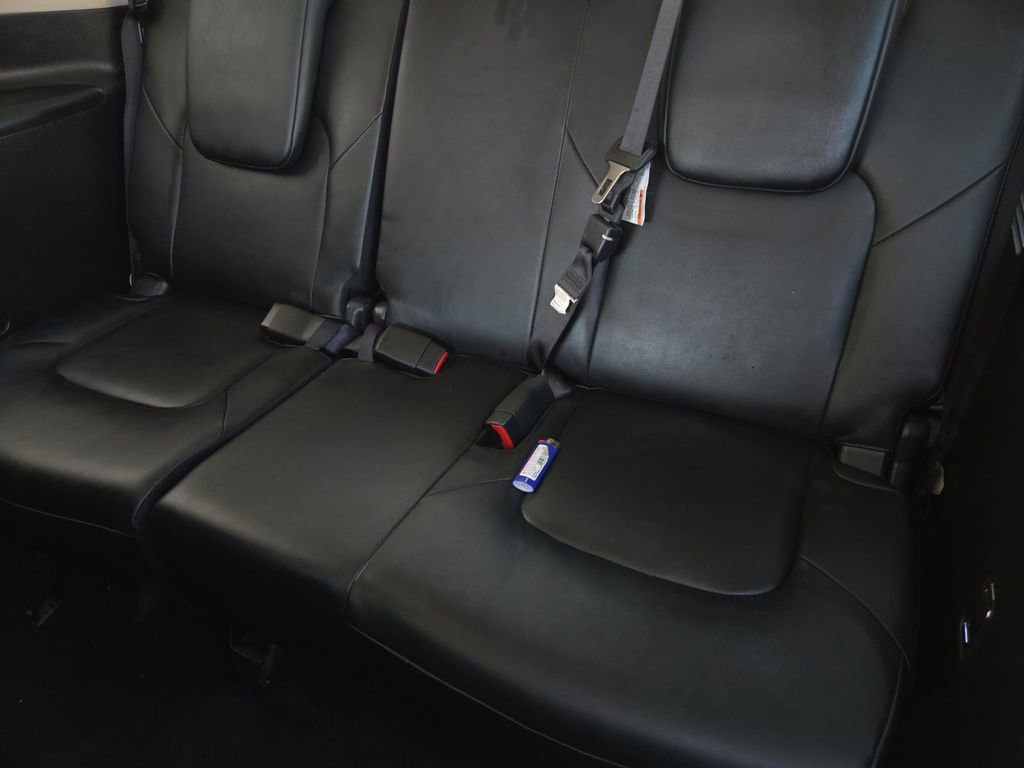 Used 2023 Nissan Armada Platinum w/ Captain's Chairs Package image 15