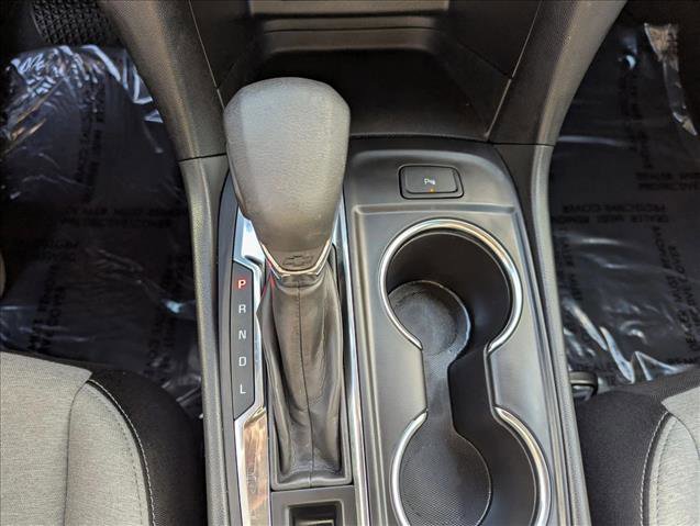 Used 2022 Chevrolet Equinox LS w/ LS Convenience Package image 11