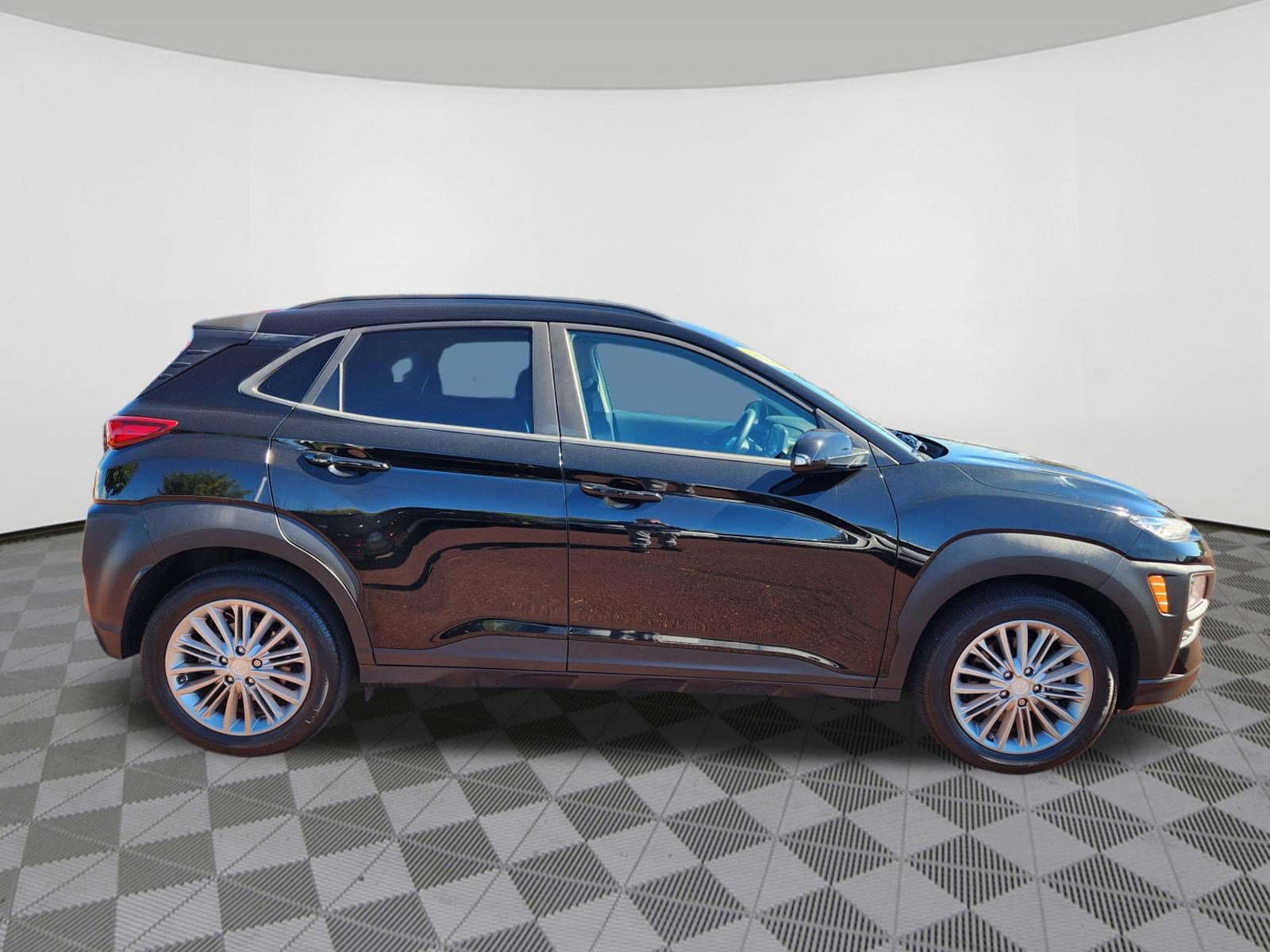 Used 2019 Hyundai Kona SEL AWD/4WD image 6