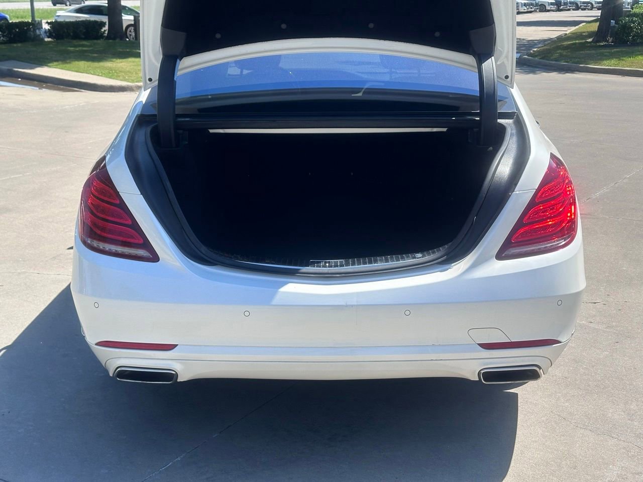 Used 2015 Mercedes-Benz S 550 Sedan image 14