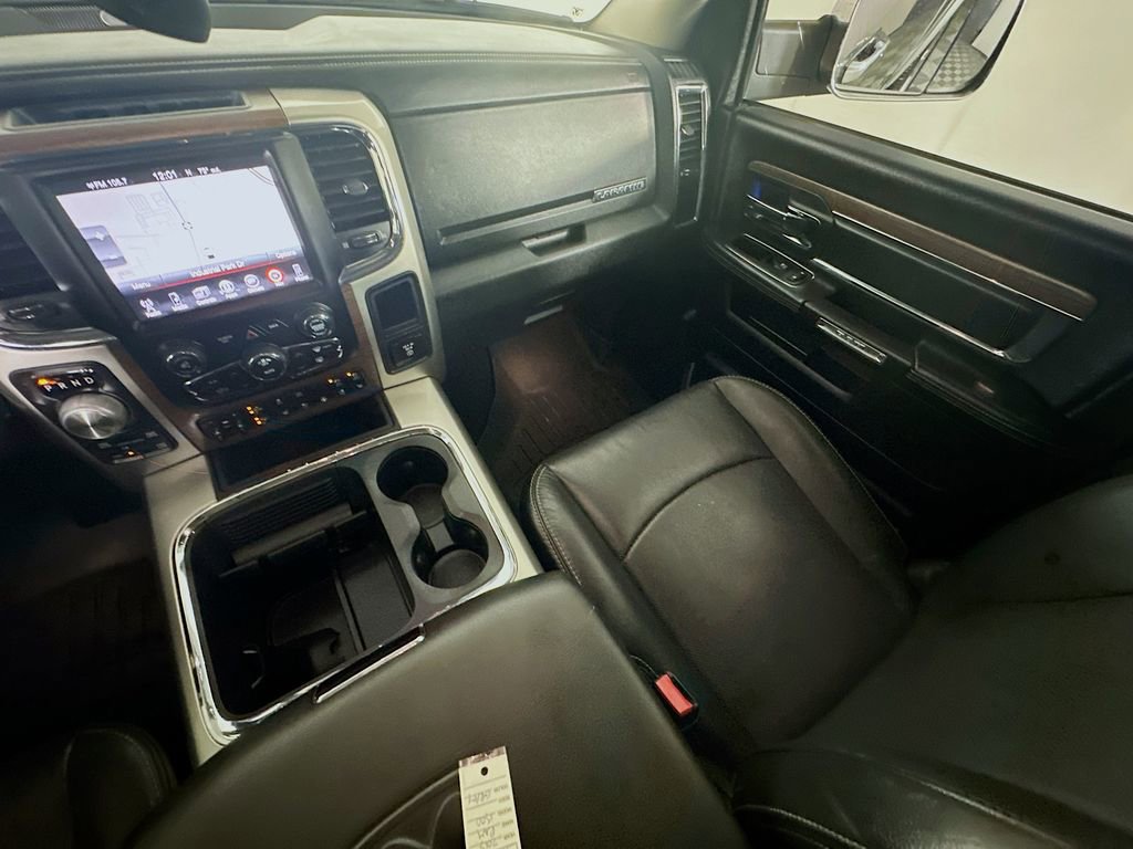 Used 2015 RAM 1500 Laramie w/ Convenience Group AWD/4WD image 11