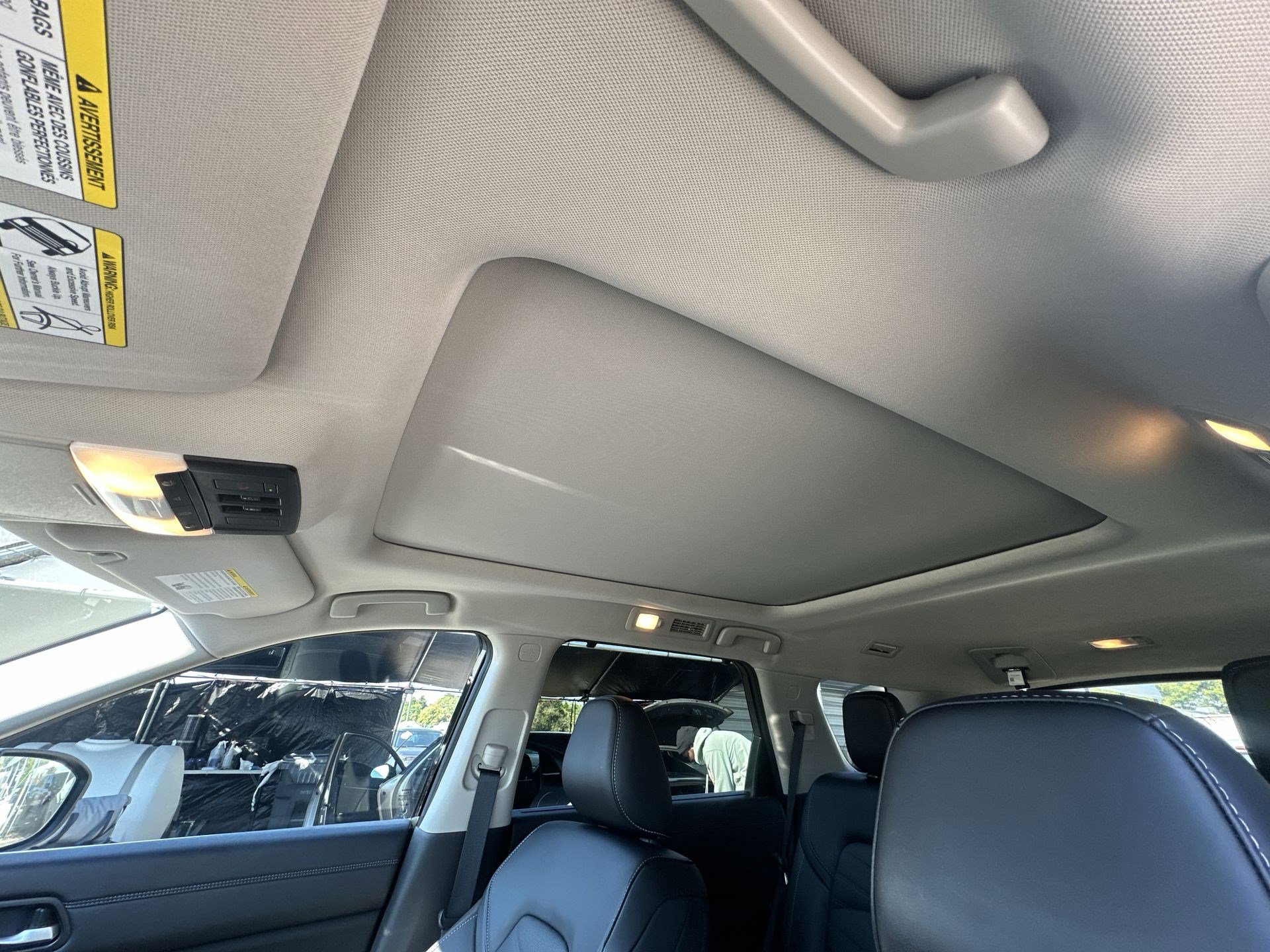 Used 2024 Nissan Pathfinder Platinum w/ Cargo Package image 16