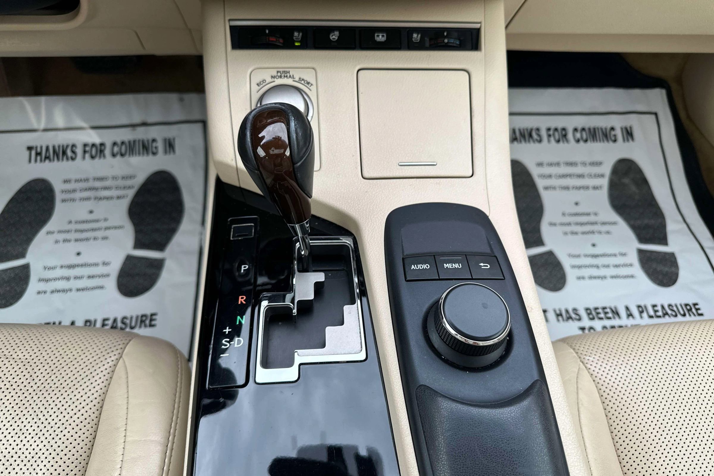 Used 2013 Lexus ES 350 w/ Luxury Pkg image 22