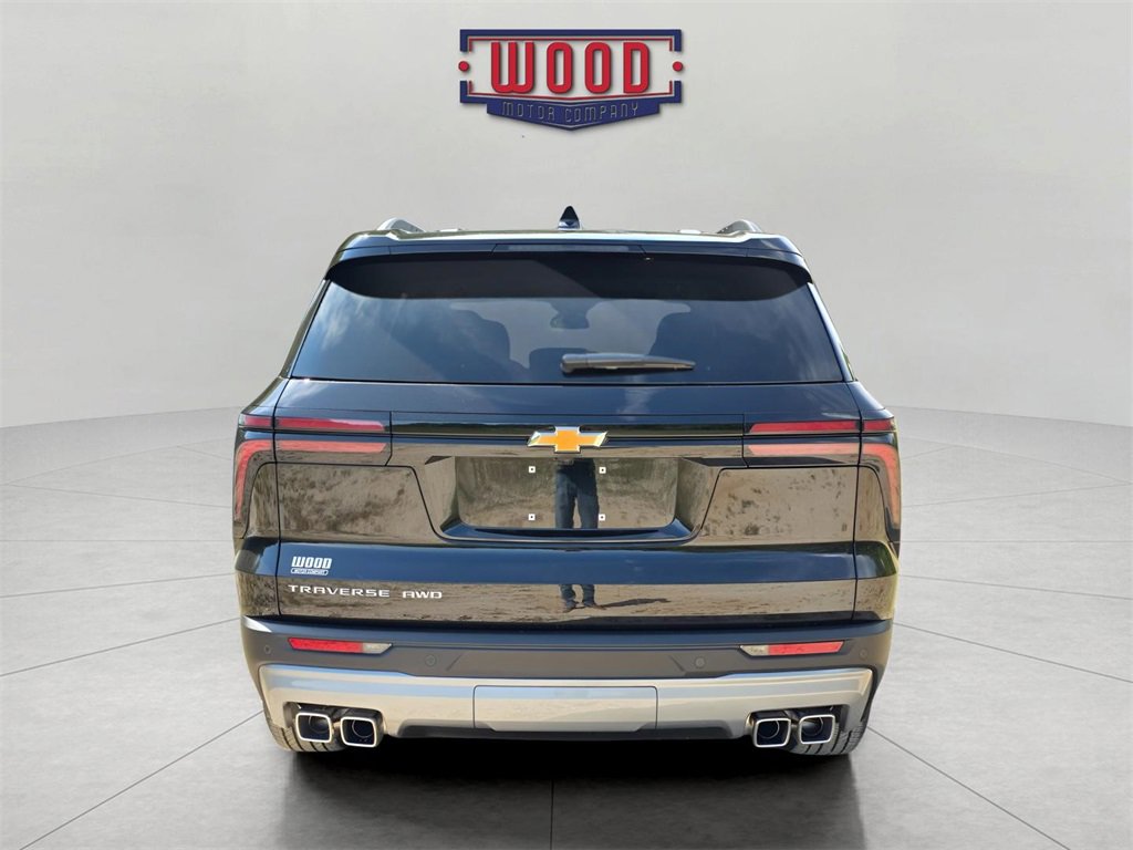 New 2026 Chevrolet Traverse LT w/ LPO, Floor Liner Package image 3