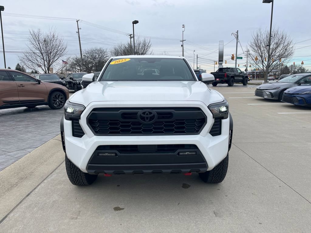 New 2025 Toyota Tacoma TRD Off-Road AWD/4WD image 8