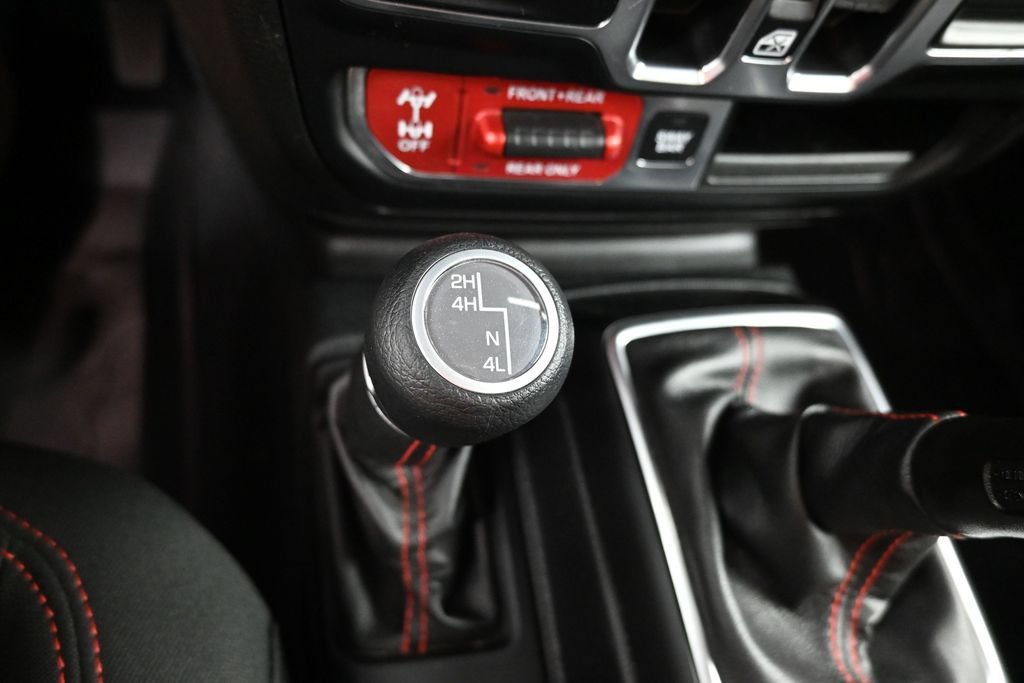 Used 2020 Jeep Wrangler Unlimited Rubicon AWD/4WD image 17