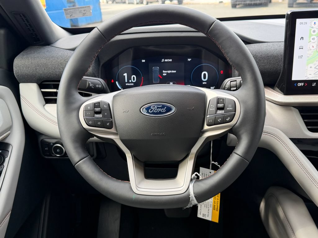 New 2027 Ford Explorer Active w/ Active Comfort Package AWD/4WD image 11