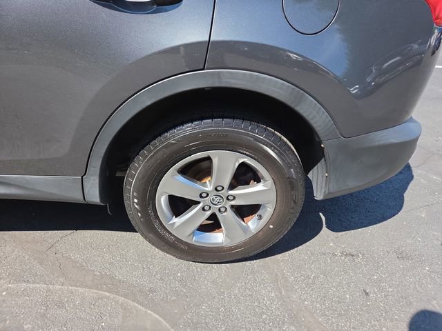 Used 2015 Toyota RAV4 XLE AWD/4WD image 23