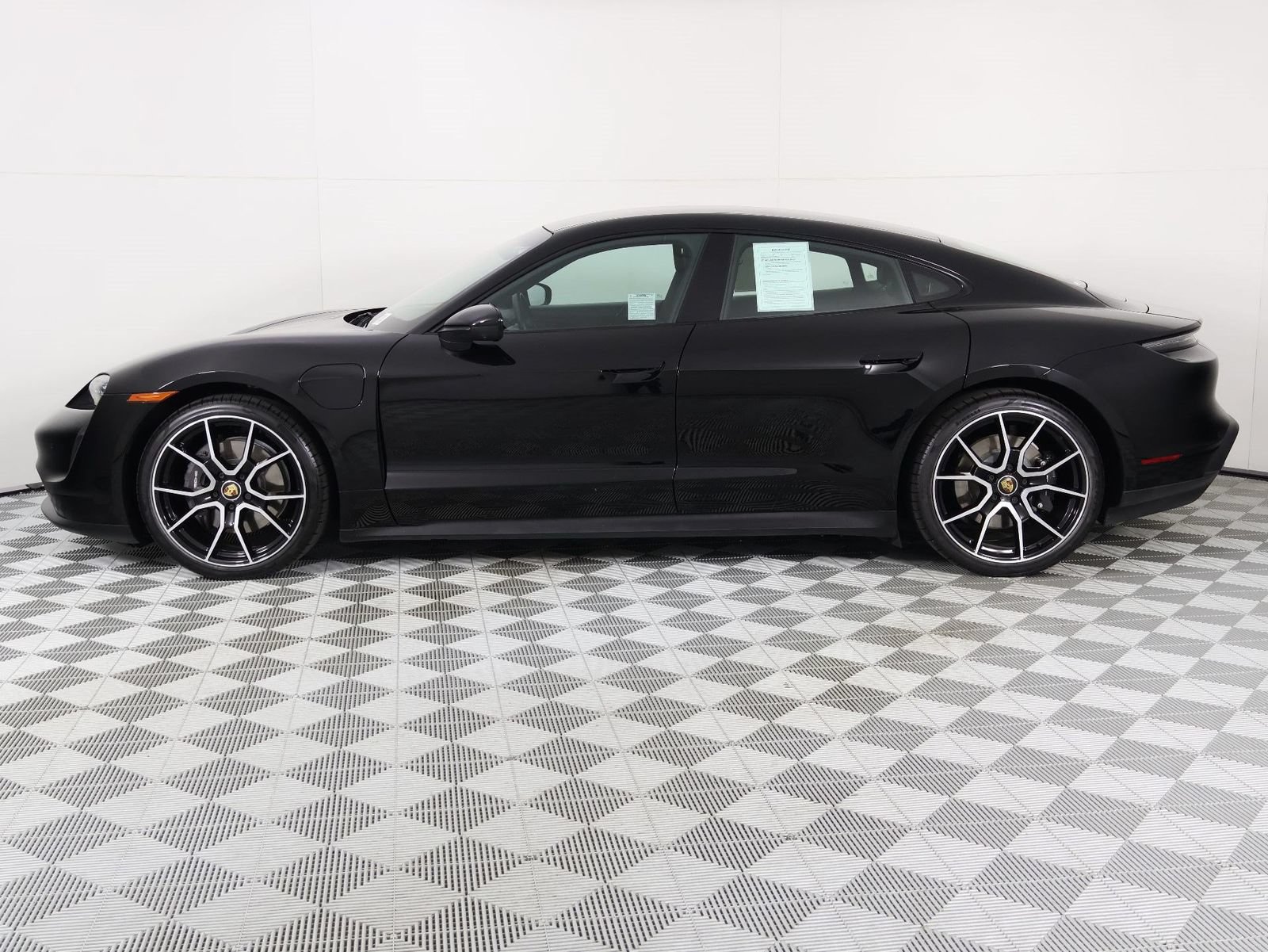 Certified 2023 Porsche Taycan RWD image 2