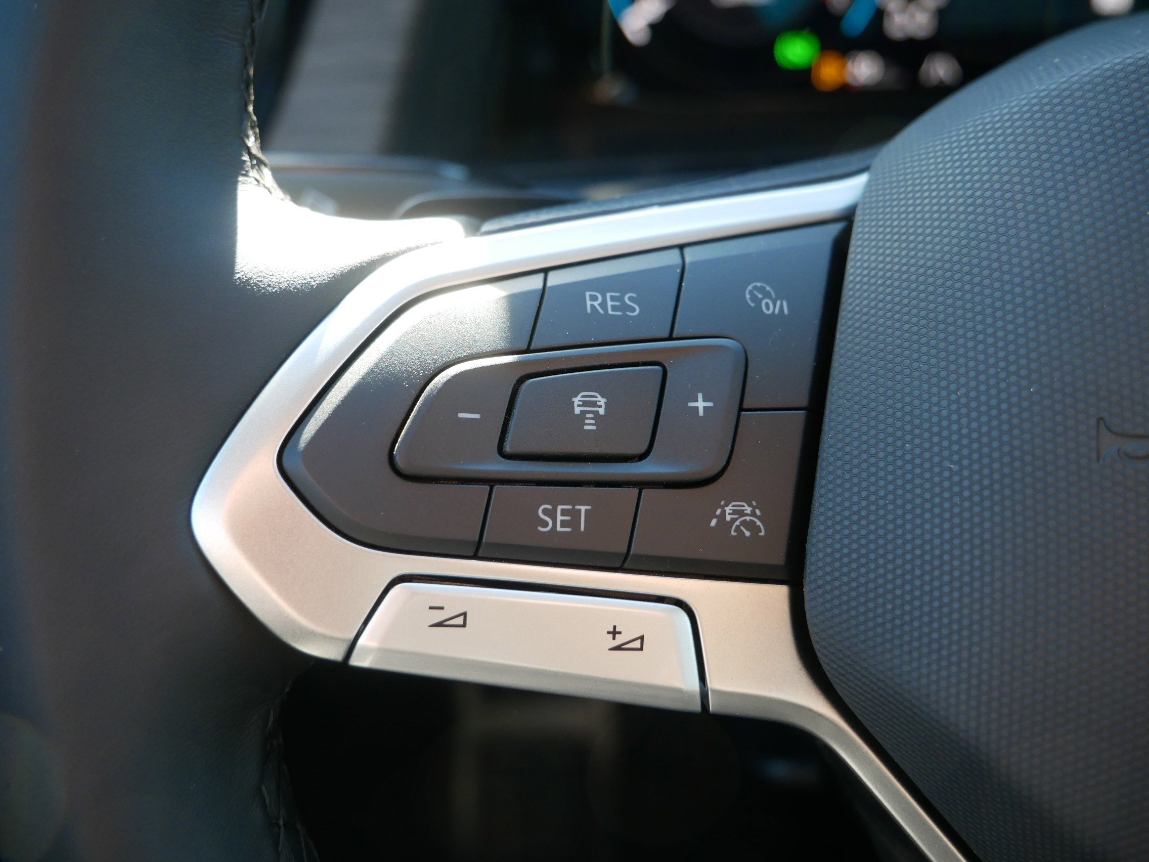 New 2026 Volkswagen Atlas SEL Premium R-Line image 14