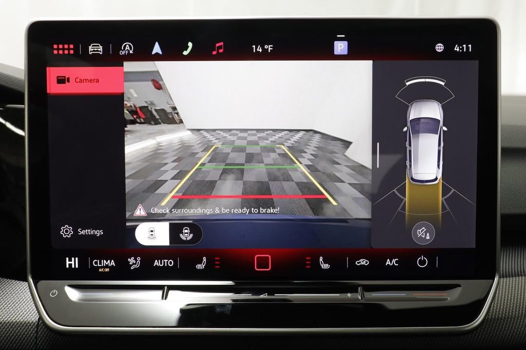 New 2026 Volkswagen GTI SE FWD image 12