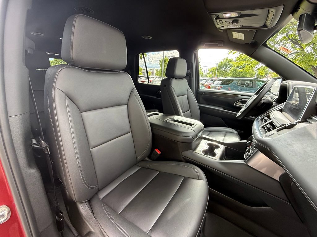Used 2024 Chevrolet Tahoe Z71 AWD/4WD image 32